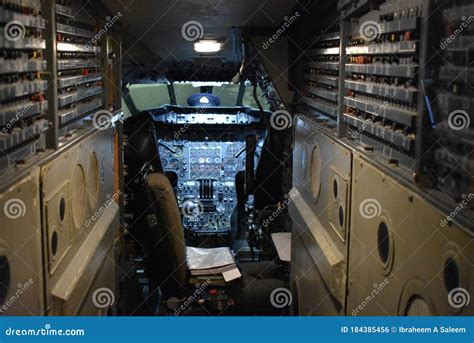 Interior of a British WW2 Bomber Aircraft Editorial Photo - Image of avro, cockpit: 184385456