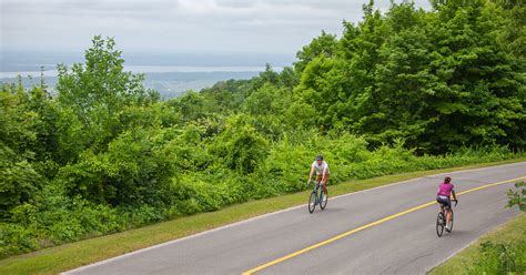 Getting Around on the Gatineau Park Parkways - National Capital Commission