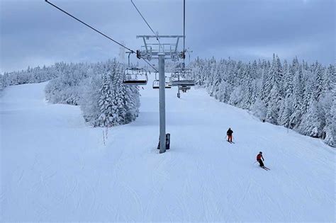 A Winter Week Skiing at Mont Tremblant! (Review)