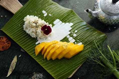 A Mini Guide to Thai Desserts - What You Need to Know About Local ...