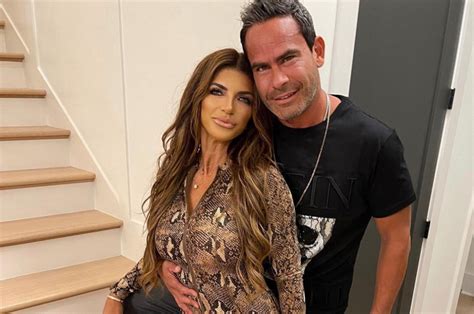 Teresa Giudice, boyfriend Luis Ruelas get cozy in Nashville