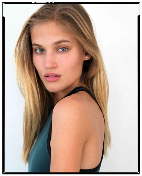 Sonya Gorelova – NEWfaces | Model, Sonya, Woman face