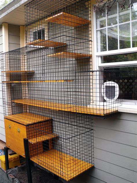 Enclosed litter box in an outdoor cat enclosure Beautiful World Living Environments www ...