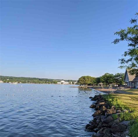 Canandaigua Lake: One of New York's 11 Finger Lakes | Day Trips Around ...