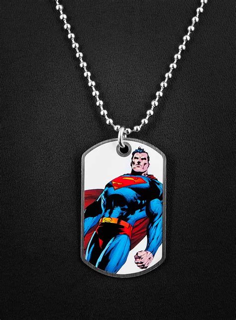 Superman Dog Tag standing - maskworld.com