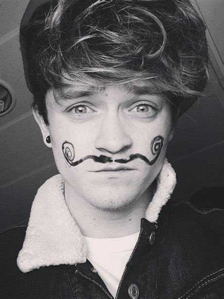 The Vamps' Connor Ball's Best Selfie Pictures - Capital