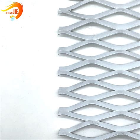 China Stainless steel fence expanded metal mesh metal fencing factory and suppliers | Dongjie