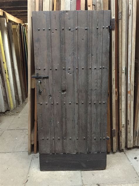 17th Century Oak Door - Womack Building Supplies