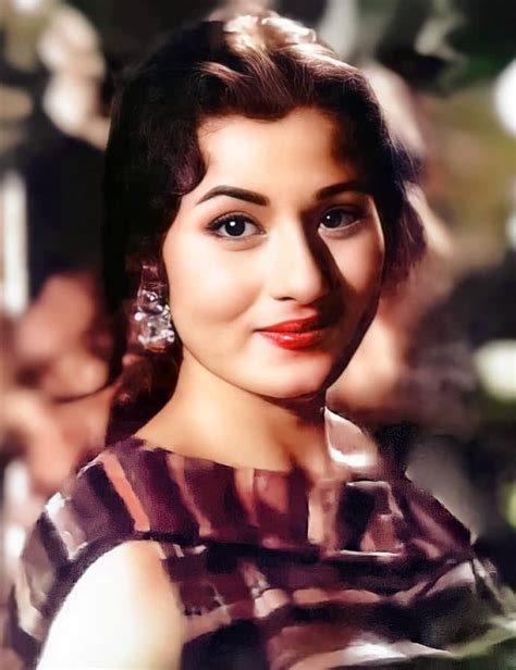 Stunning Color Pictures of Madhubala You've Probably Never Seen | Madhubala Color Photos