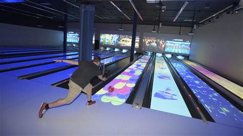 Main Event now open in Orlando with bowling, arcade, ropes course, more