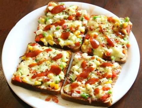 Bread Pizza Recipe - Awesome Cuisine