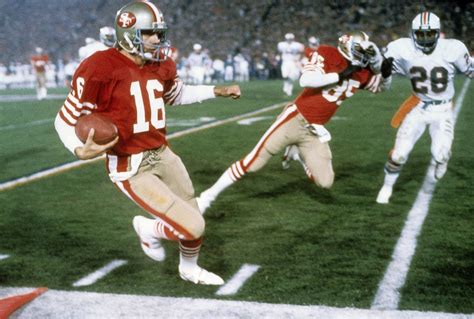 Joe Montana San Francisco 49ers | 49ers players, 49ers football, San francisco 49ers football