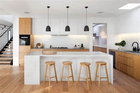 How to Make Oak Kitchen Cabinets Look Modern — Celeste Jackson Interiors