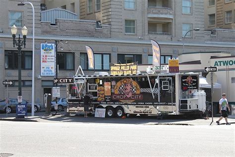 Food truck in Portland | Kristina D.C. Hoeppner | Flickr