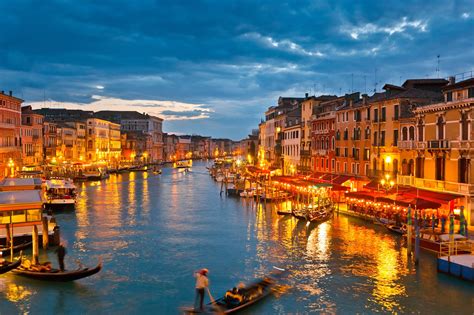 10 Best Things to Do After Dinner in Venice - Where to Go in Venice at Night? – Go Guides