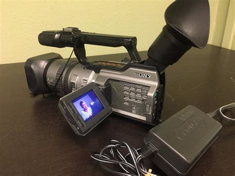 Sony DCR-VX2100 NTSC 3CCD MiniDV Handycam Camcorder 12x Optical 48x ...