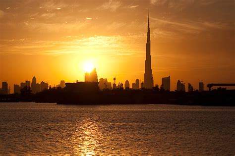 Dubai Sunset | Sun setting over downtown Dubai. Taken from F… | Flickr