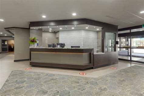 Hotel & Amenities Gallery - Best Western Toronto Airport West