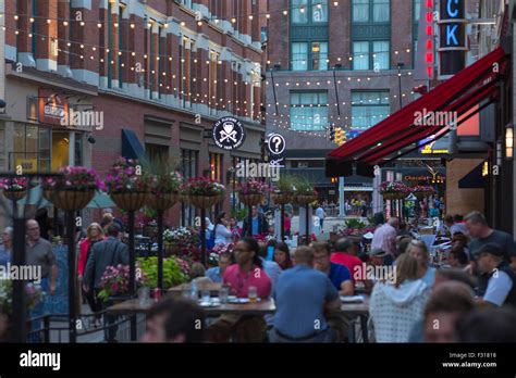 OUTDOOR RESTAURANTS EAST FOURTH STREET DOWNTOWN CLEVELAND OHIO USA ...