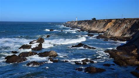 21 Pretty Lighthouses In California You Should Visit At Least Once