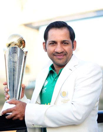 Sarfraz Ahmed Height, Weight, Age, Wife, Biography, & More