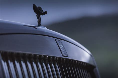 Rolls-Royce Ghost Black Badge Provides Perfect Luxury