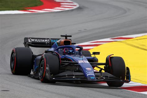 Alex Albon to receive Williams upgrades in Canada