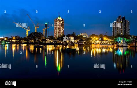 Colombo skyline hi-res stock photography and images - Alamy