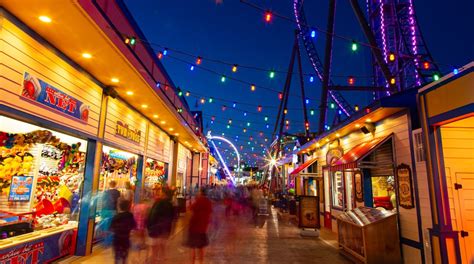 Galveston Island Historic Pleasure Pier in Galveston | Expedia