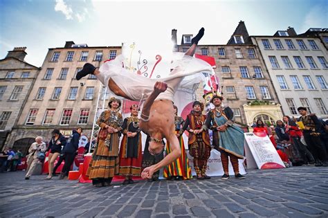 Edinburgh Fringe Festival Becomes Latest Event Hit by Virus - Bloomberg