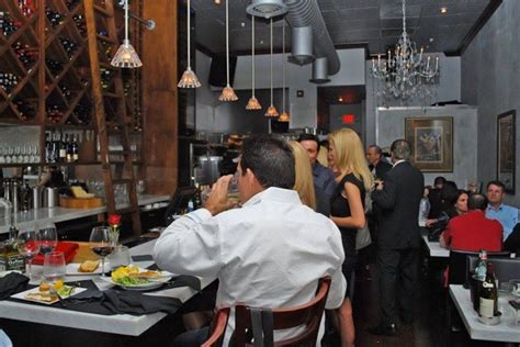 Vino Wine Bar & Italian Tapas: Boca Raton Nightlife Review - 10Best ...