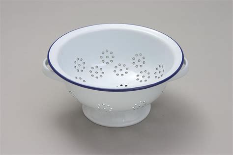 Enamel Colander 24cm falcon cater supplies direct retro cool