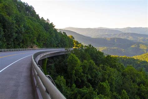 The Ultimate Guide to the Foothills Parkway in the Smoky Mountains