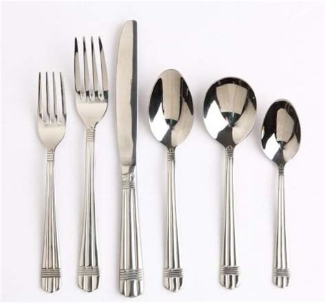 Stainless Steel Flatware vs Silver Plated Flatware (Pros/Cons) | National Event Supply