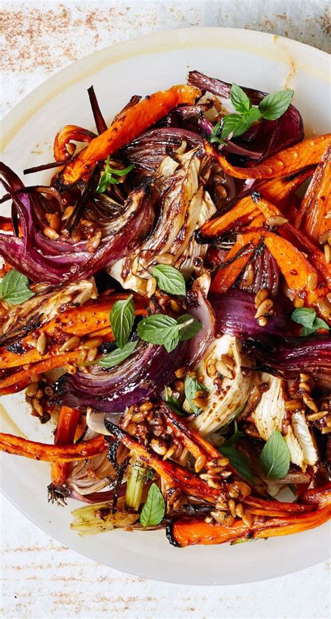 Healthy Eats: Roasted Carrots and Red Onions with Fennel and Mint