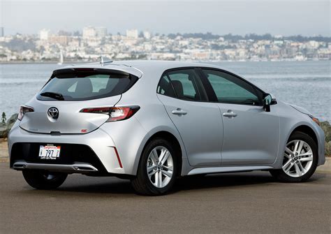 GALERI: Toyota Corolla Hatchback 2019 untuk US 2019 Toyota Corolla Hatchback-11-BM - Paul Tan's ...