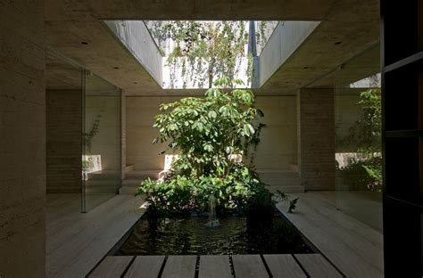 13 Stunning Inner Courtyards | ArchDaily