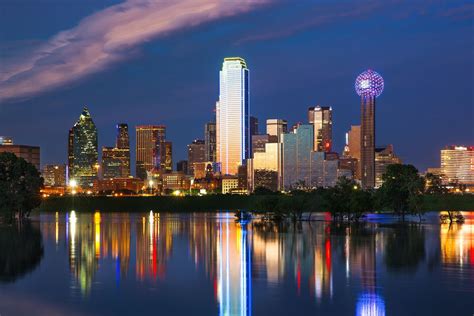 Dallas, Texas | Dallas skyline, Cool places to visit, Skyline