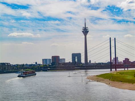 Visiting the Düsseldorf Rheinturm - Rhine Tower Views.