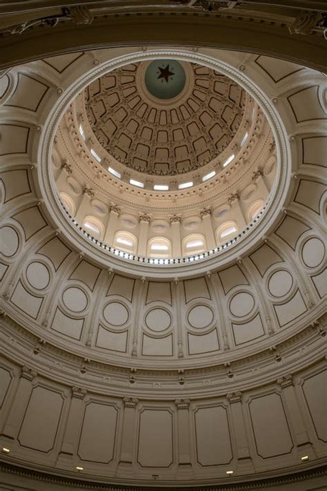 Dome of the Texas State Capitol · Free Stock Photo