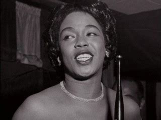 Sarah Vaughan biography, birth date, birth place and pictures