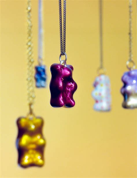 PLUM PENDANT - maggoosh