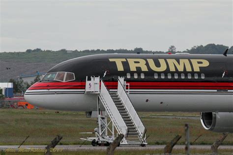 Donald Trump Private Jet Boeing 757-200 | Taken at Aberdeen … | Flickr