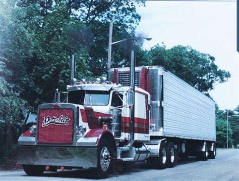 Pin by Guy Wright on Peterbilt trucks in 2023 | Peterbilt trucks ...