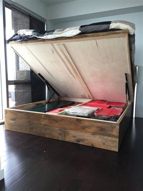 Diy Lift Storage Bed : DIY Lift Storage Beds-with my small house I need all the ... : It looks ...