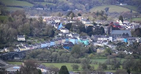 'Cosy, beautiful and untouched' Life inside colourful Llandeilo voted ...