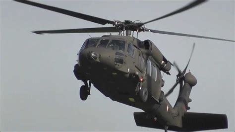 🔴Sikorsky S-70 Black Hawk @ NATO Days 2011 Ostrava!!! - YouTube