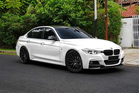 BMW 3 series F30 White with Zito ZF01 Aftermarket Wheels Wheel | Wheel Front