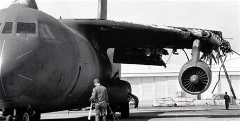 Crash of a Lockheed C-141B Starlifter at Travis AFB | Bureau of Aircraft Accidents Archives