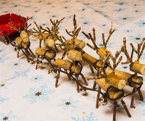 Miniature Wooden Reindeer and Sleigh : 7 Steps (with Pictures ...